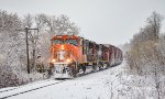 CN 5720 leads 403 at Rue De La Gare